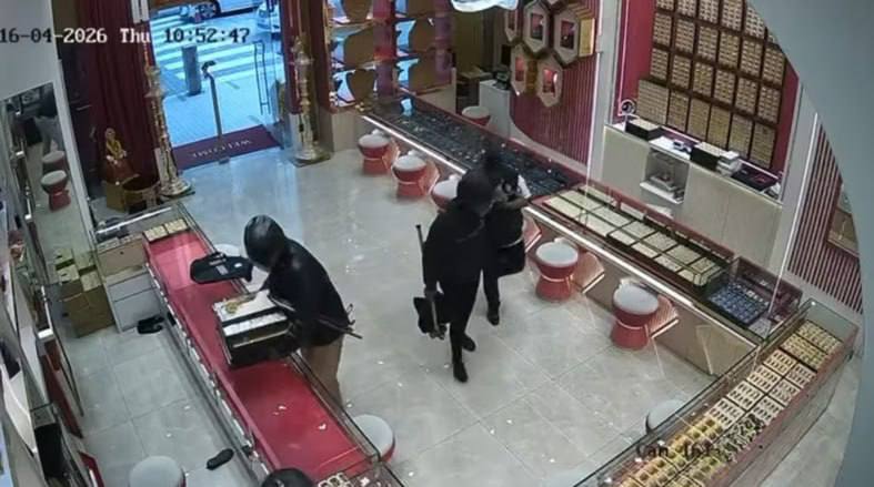 四匪持枪劫吉隆坡金店 掠逾300万元金饰